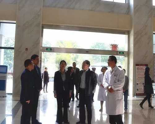 怀孕看嘴唇颜色测男女准确率不低,发黑大多是...